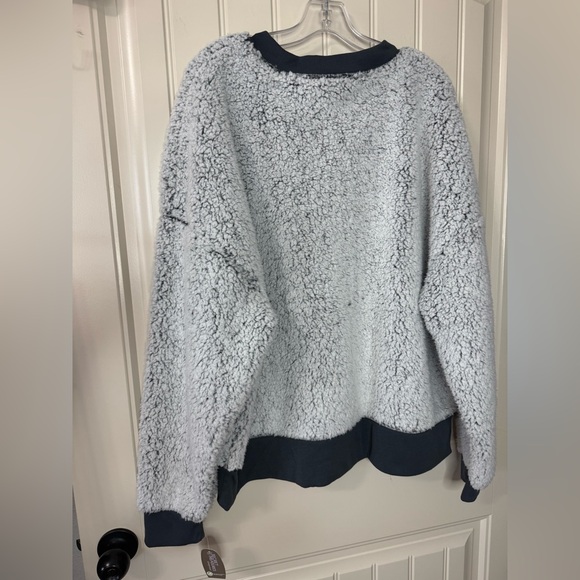 2/for $20 🪩 NEW w TAGS 🏷️ Cozy Gray Sherpa Lounge & Sleep Top (Size 2X Womens) - Picture 7 of 10